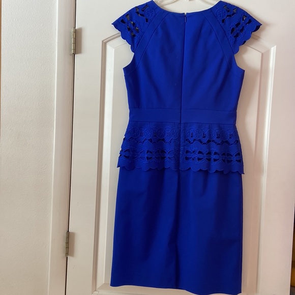 Women’s dress - Picture 6 of 7